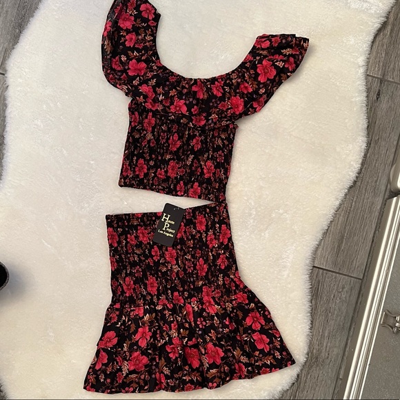 haute project Dresses & Skirts - 🌹Haute Project Los Angeles Top and Skirt Set